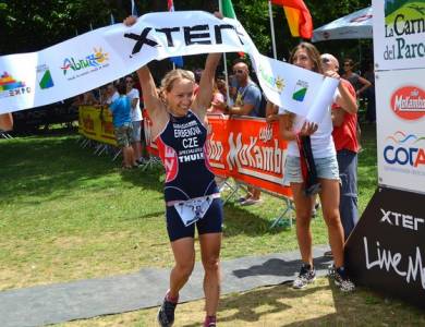 Helena-winsWeb-1.jpg Helena-winsWeb-1.jpg